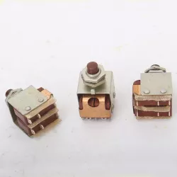 Кнопки КМ2-1, КМ2-1В фото